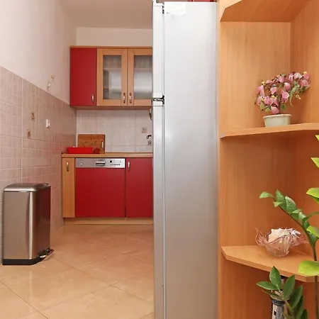 Emilija Apartment Makarska