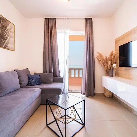 Emilija Apartment